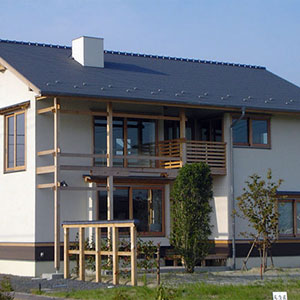 大工と左官の匠の技で自然に還る