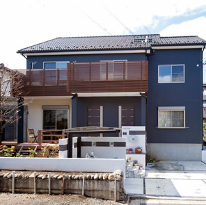 家中快適の3階建て二世帯住宅