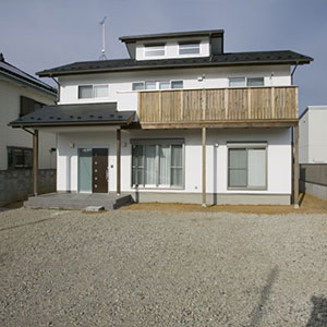 100坪の敷地に住みやすい家を