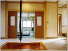 格子をあしらった和テイストな家