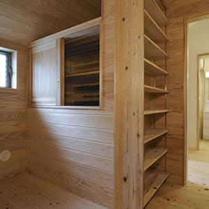 二世帯で住む、材木屋が創る無垢の家