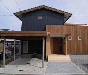 大きな吹き抜けのある家