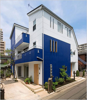 回廊壁2世帯住宅