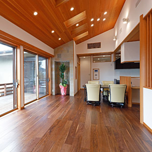 設計事例写真：栃木市でほぼ平屋　和モダンの木の家