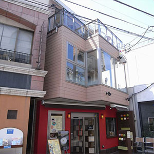 人気の老舗和菓子屋　店舗併用住宅