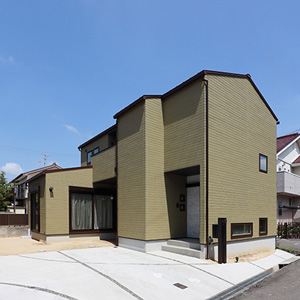 施工事例写真：稲沢市　ナチュラルな土間玄関の家