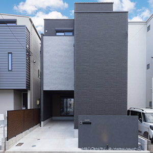 事例写真：３Floor Urban Style House