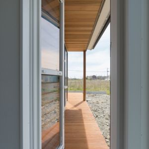 木のぬくもりと家事動線にこだわった住まい