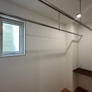 大家族でも安心なたくさん干せるランドルーム