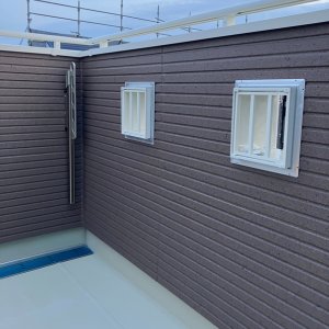 小窓をつけておしゃれに