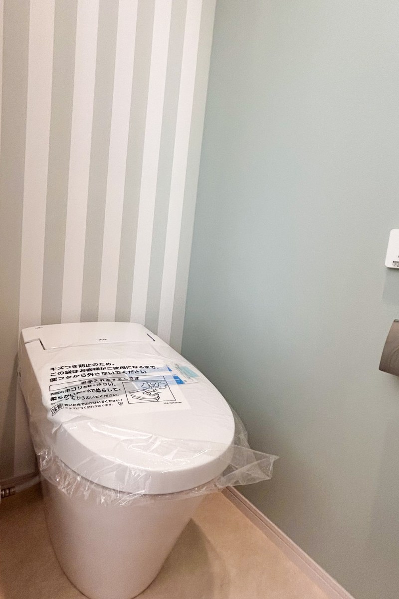 家族みんなのトイレはさわやかな印象に