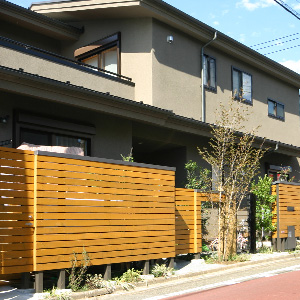設計事例写真：太陽熱利用のエコロジーな2世帯3世代住宅