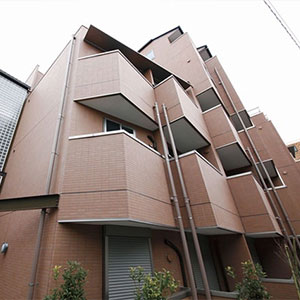 上質感あふれる5階建てオーナー住居兼用マンション