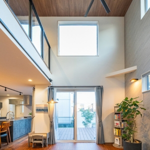 吹抜のあるリビング