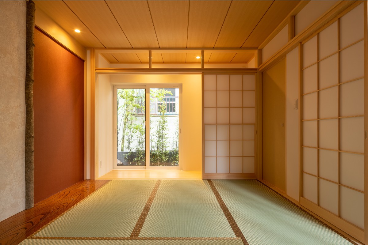 暖かい光が癒される和室