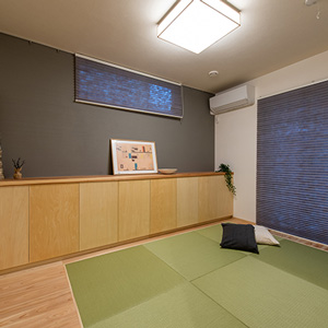 琉球風畳と造作家具でモダンな和室に。