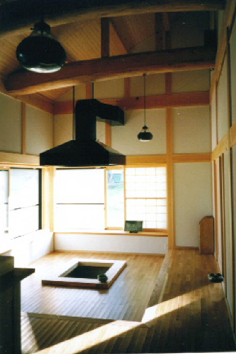 写真：“暖らん”の家　Ｎ邸（設計：天野 彰）