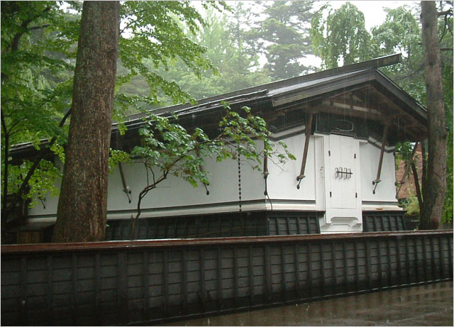 角館の角館武家屋敷の蔵(写真:天野彰)