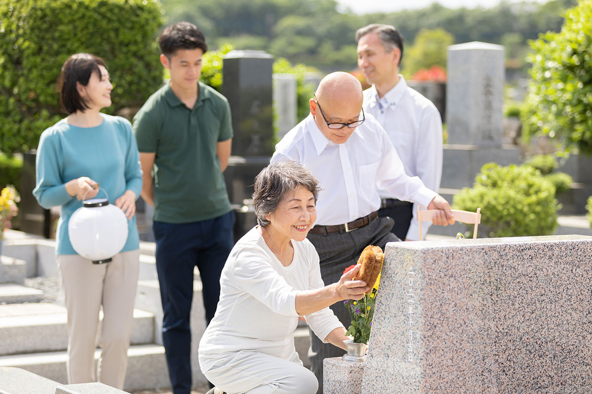 迎え盆 送り盆 お墓参り