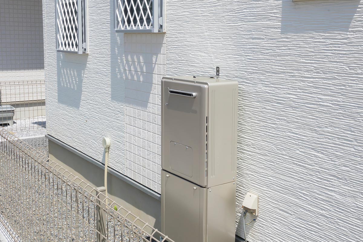 住宅 設備 給湯器 施工例