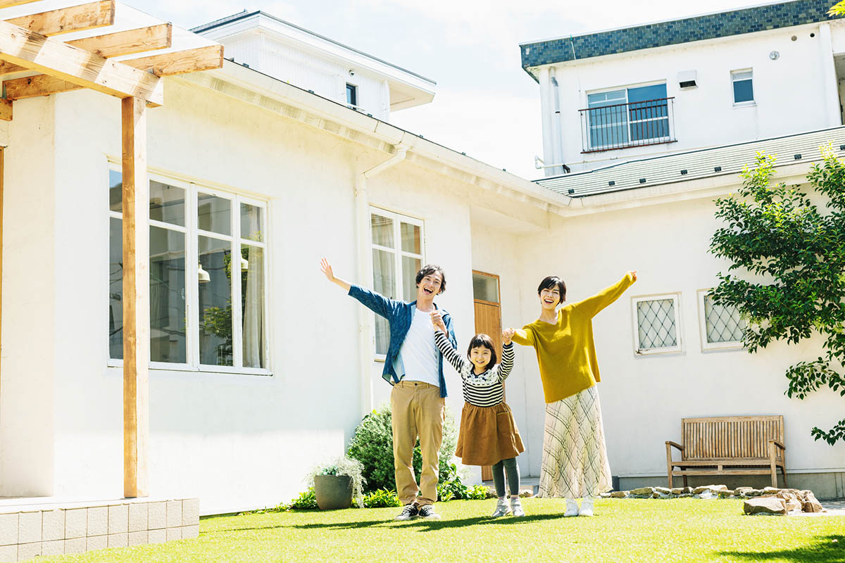 住宅購入 笑顔の家族