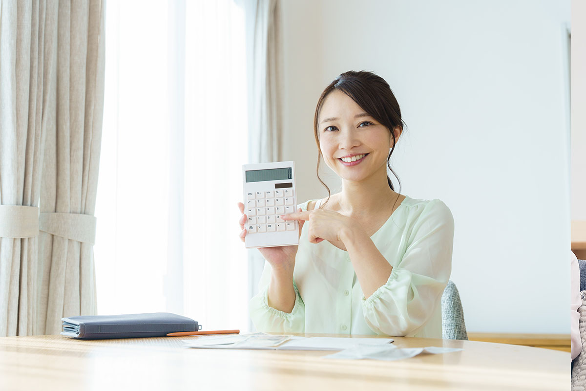 家計のやりくり主婦イメージ