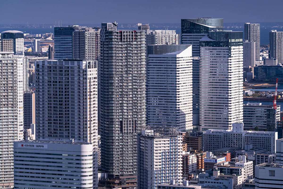 《東京都》タワーマンションが建ち並ぶ・中央区ベイエリア