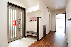 掲載事例「中古物件を機能的な部屋に全面改装」