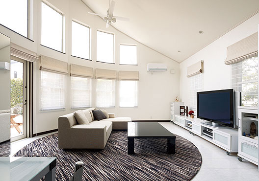 大きな窓をつけるならリビングはどこ