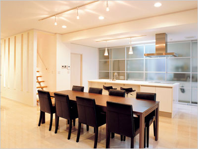 スケルトンリフォームで見せる・隠す収納技