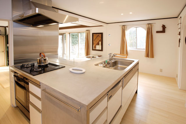 逆L字型キッチン