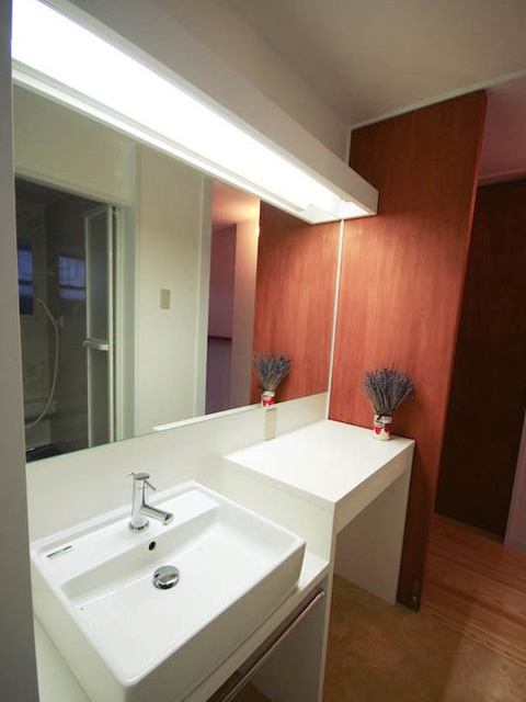 洗面台とパウダーテーブル