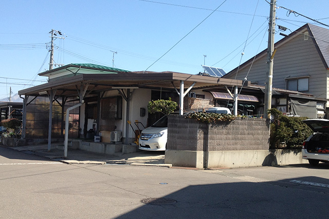 リフォーム前の平屋建ての住宅