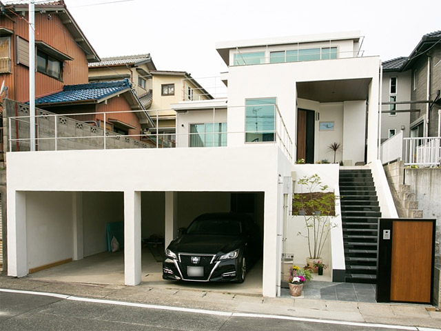 アフター：築40年以上の鉄筋コンクリート住宅が生まれ変わりました。