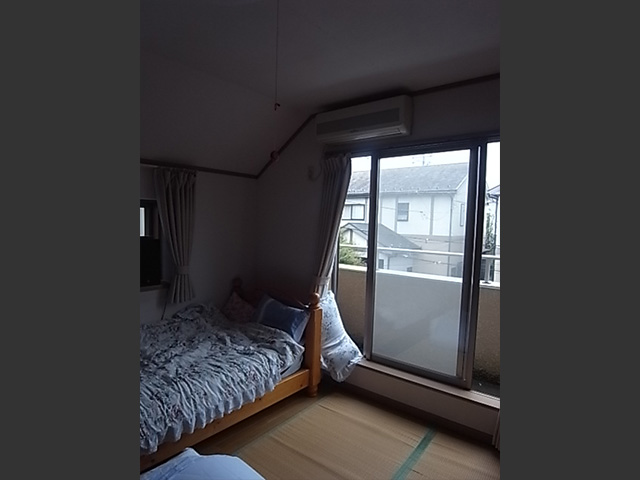 洋室before：リフォーム前の2階は3部屋。将来の使い方を考えて大幅に間取り変更します。ロフトもありませんでした。