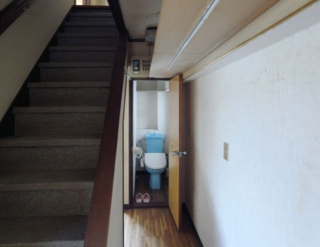 BEFORE  階段・トイレ 他