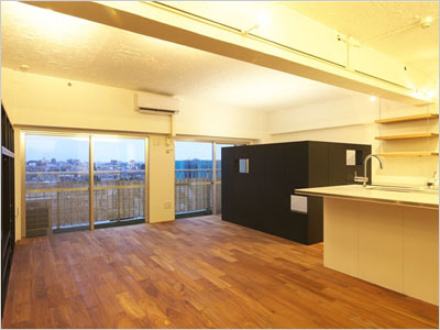 リビングバスの家