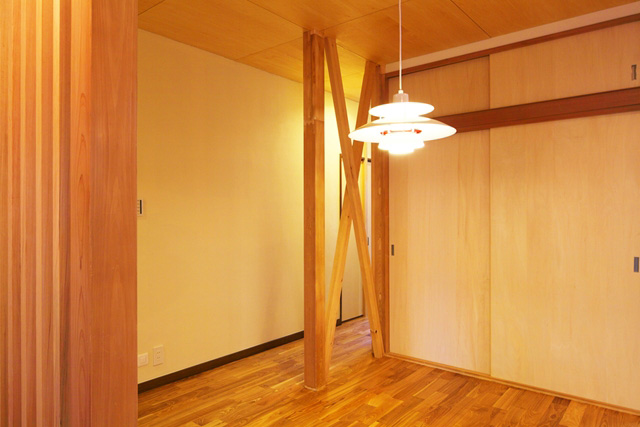 廊下とリビング