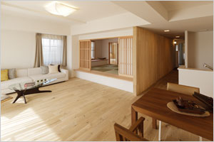 リフォーム事例詳細：やさしく木に包まれる和風シンプルモダンな家