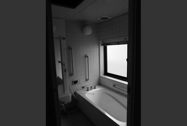 BEFORE：バスルーム