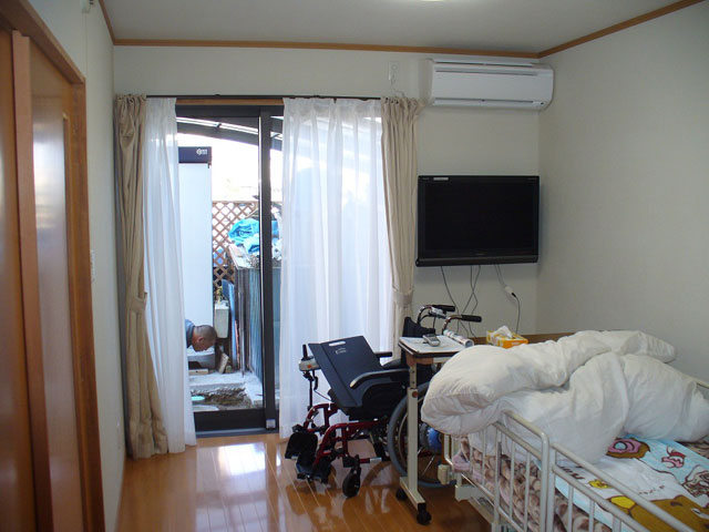 日当たりの良い部屋をおばあさんの部屋に