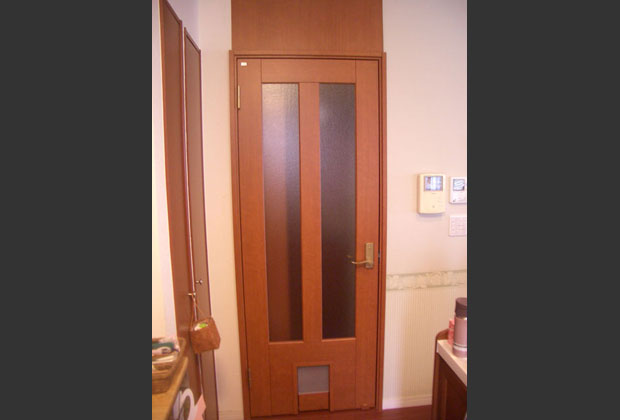 内窓設置でもらえた住宅エコポイントをペットドアの費用に充当しました