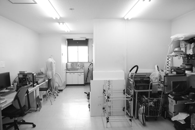 Before：事務所内