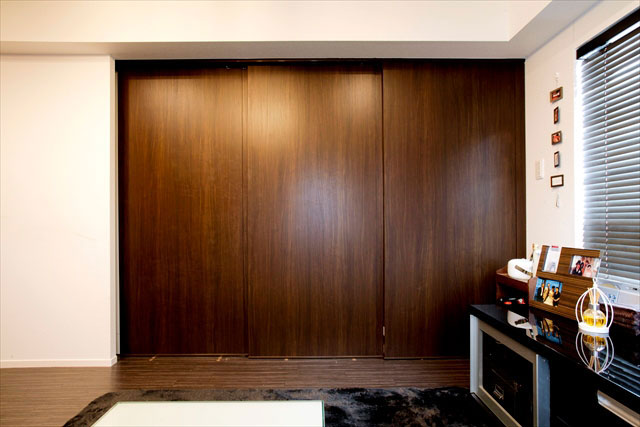 引き込み式の可動間仕切りにより、大空間+フレキシブルな空間構成となっています。