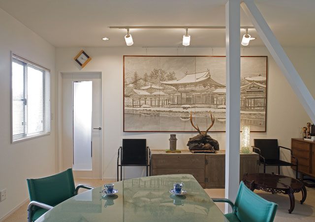 1階、お母様のLDK。ご自身の水墨画を飾って楽しめる 1階、お母様のLDK。ご自身の水墨画を飾って楽しめる