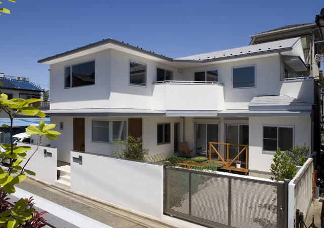 二世帯住宅　リノベーション（フルリフォーム）　築30年戸建て（2階建て）