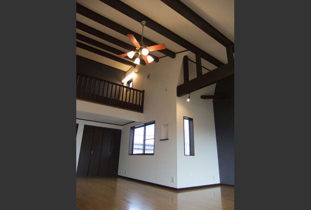 主寝室　大空間の利用しロフト　ベットルーム