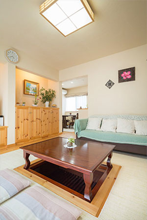 掘りごたつを設けることで、団らんを育むにも最適です。