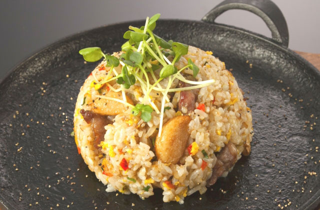 例えば、チャーハンをＩＨでおいしく作る方法