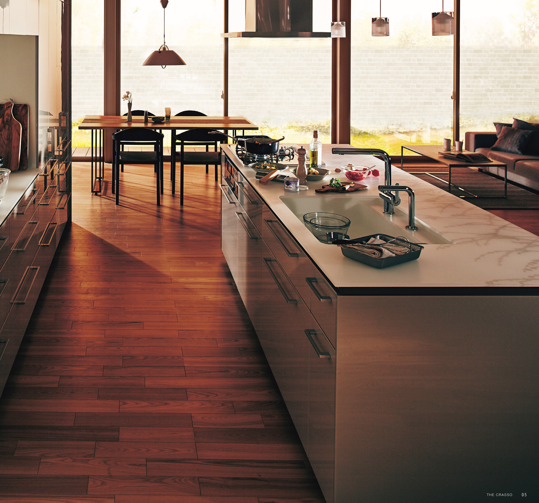 TOTO株式会社 システムキッチン ザ・クラッソ